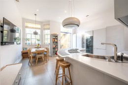 New End, London, NW3 1DD